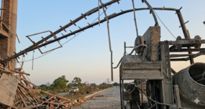 Jalaun Construction Site Hadsa – Beam girne ka scene at Bundelkhand gate site